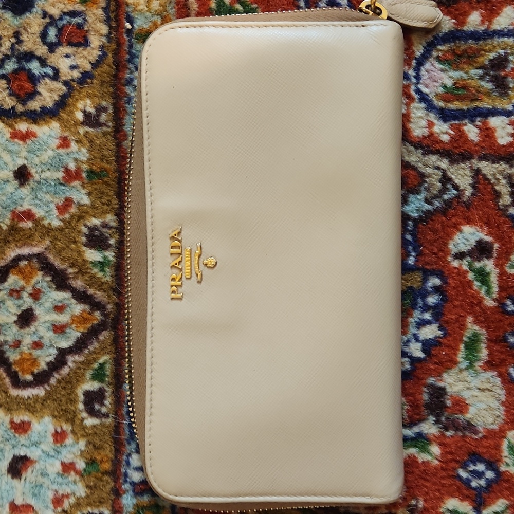 Prada Saffiano Lux Leather Continental Wallet - Picture 3 of 10